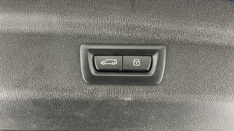 BMW 2 Series 223i MHT M Sport 5dr DCT Petrol Hatchback